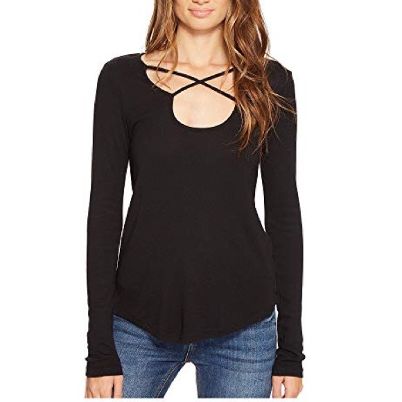 Splendid Tops - NWOT Splendid long sleeve w/ criss cross neckline